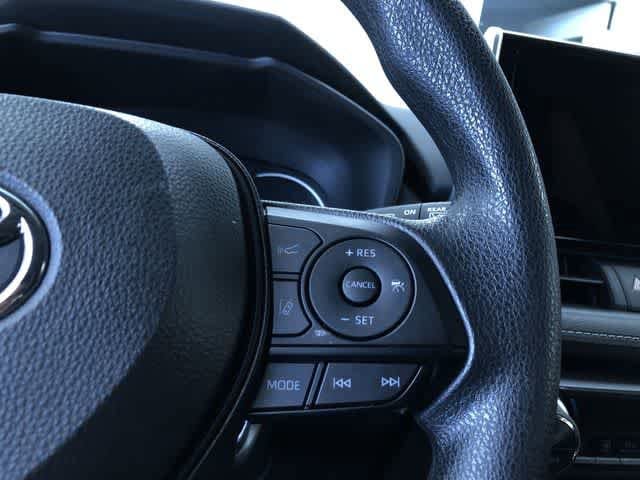 Thumbnail: 2025 Toyota RAV4 - 26