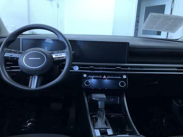 Thumbnail: 2025 Hyundai Tucson - 17