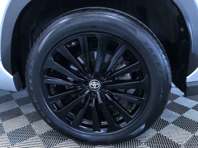 Thumbnail: 2025 Toyota Highlander - 16