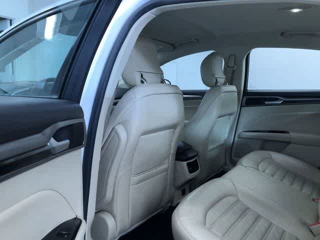 Thumbnail: 2014 Ford Fusion - 20