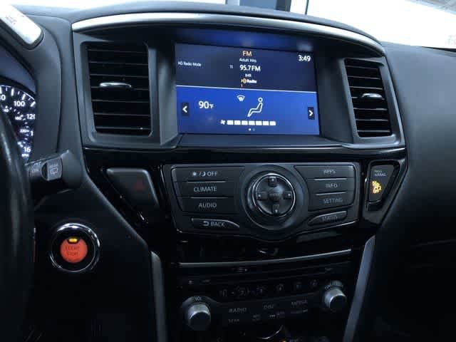 Thumbnail: 2017 Nissan Pathfinder - 27