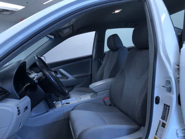 Thumbnail: 2011 Toyota Camry - 10
