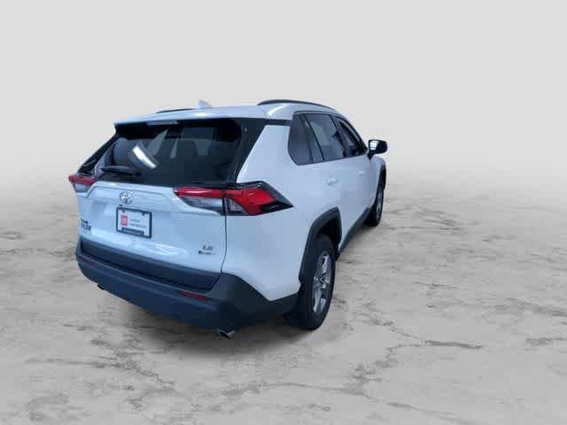 Thumbnail: 2025 Toyota RAV4 - 9