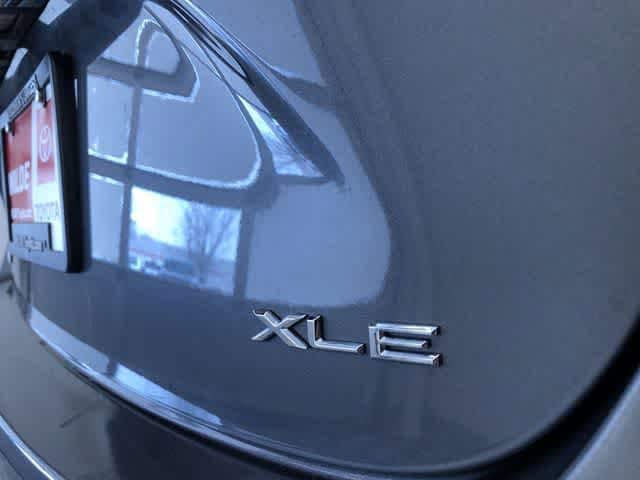 Thumbnail: 2018 Toyota Avalon - 23