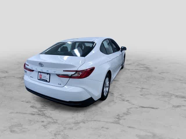 Thumbnail: 2025 Toyota Camry - 10
