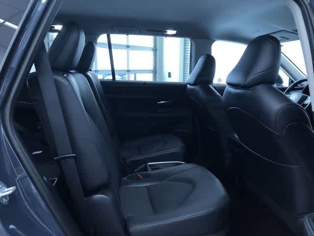 Thumbnail: 2025 Toyota Grand Highlander - 23