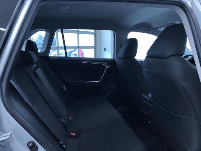 Thumbnail: 2025 Toyota RAV4 - 21