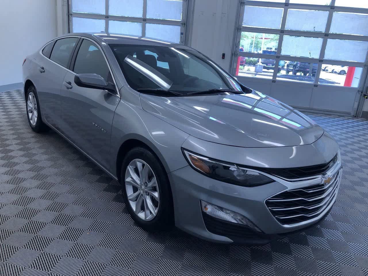 Thumbnail: 2024 Chevrolet Malibu - 36