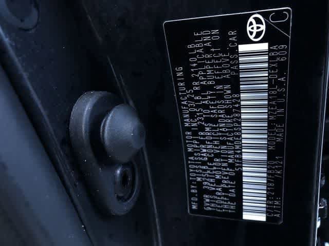 Thumbnail: 2025 Toyota Corolla - 32