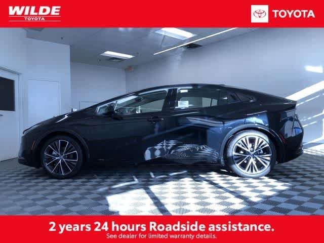 Thumbnail: 2026 Toyota Prius - 3