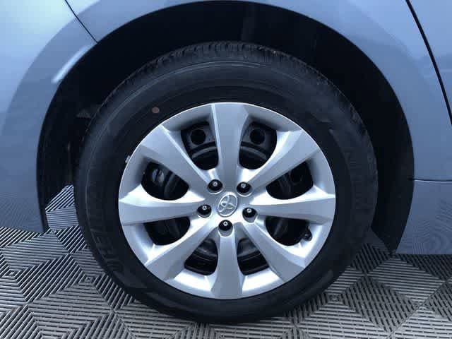 Thumbnail: 2025 Toyota Corolla - 16