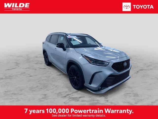 Thumbnail: 2025 Toyota Highlander - 3