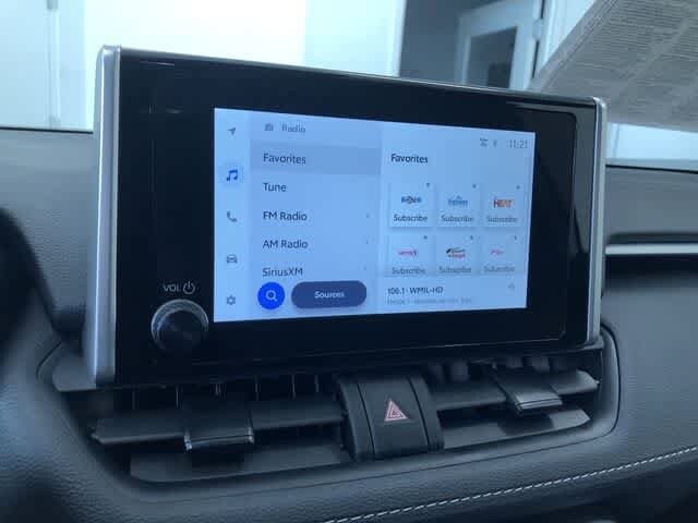 Thumbnail: 2025 Toyota RAV4 - 29