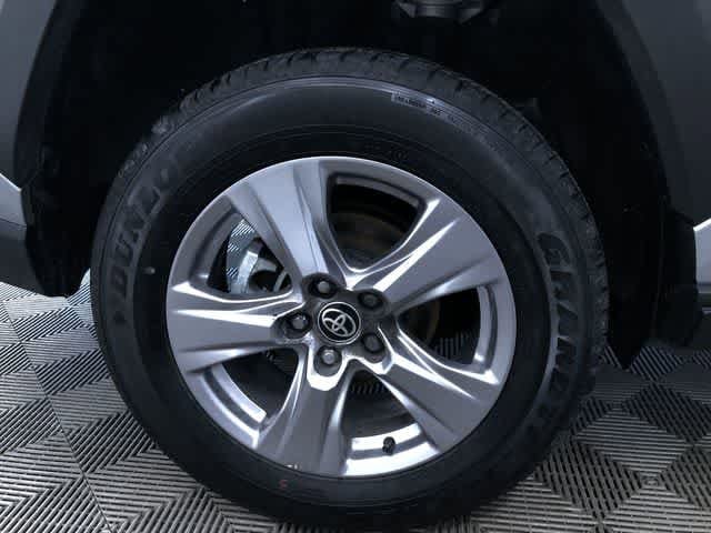 Thumbnail: 2025 Toyota RAV4 - 16