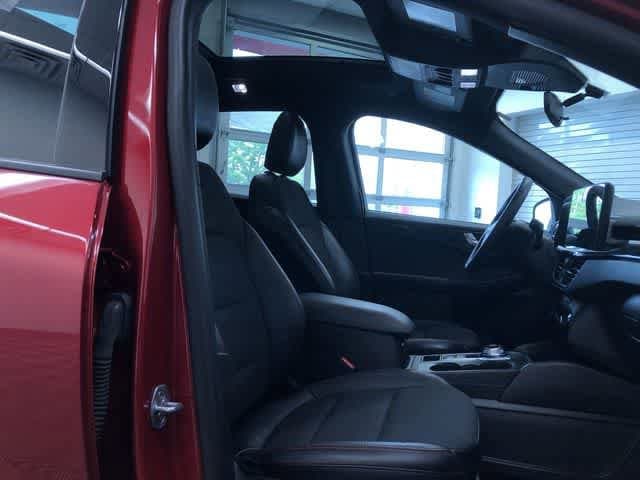 Thumbnail: 2024 Ford Escape - 22