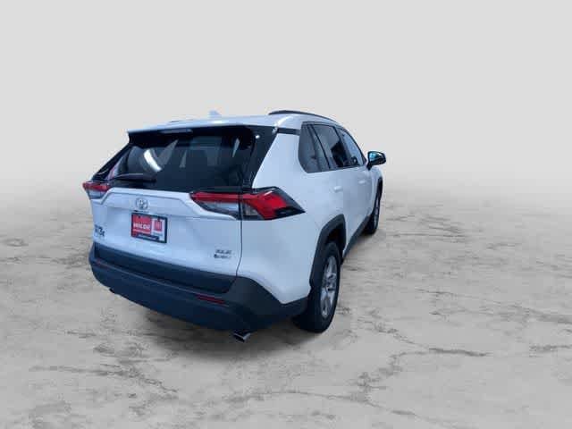 Thumbnail: 2025 Toyota RAV4 - 9