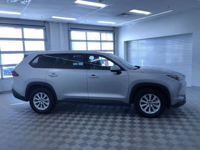 Thumbnail: 2025 Toyota Grand Highlander - 37