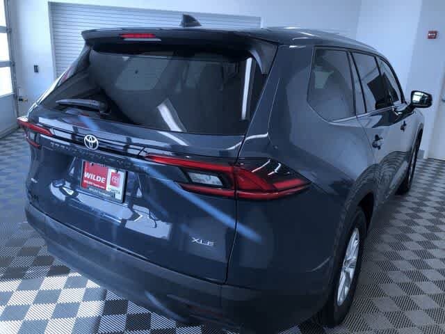 Thumbnail: 2025 Toyota Grand Highlander - 36