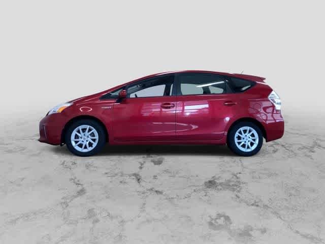 Thumbnail: 2013 Toyota Prius v - 7