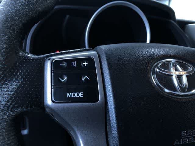 Thumbnail: 2011 Toyota 4Runner - 26