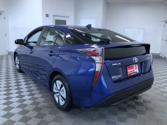 Thumbnail: 2016 Toyota Prius - 12