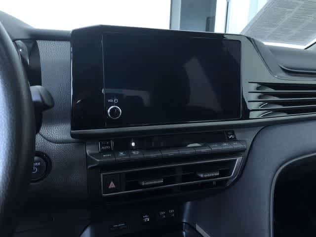 Thumbnail: 2025 Toyota Camry - 19