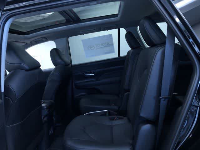 Thumbnail: 2026 Toyota Grand Highlander - 20