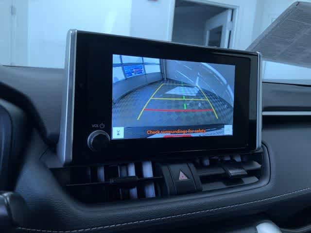 Thumbnail: 2025 Toyota RAV4 - 27