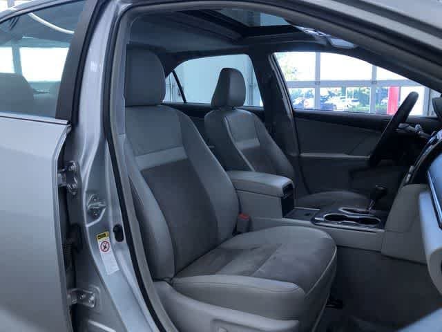 Thumbnail: 2012 Toyota Camry - 22