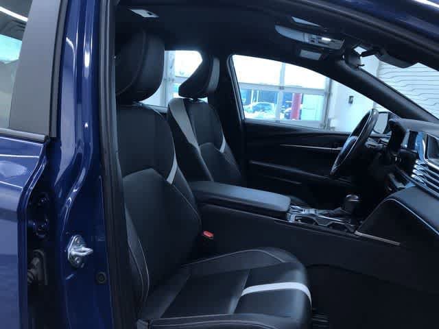 Thumbnail: 2025 Toyota Camry - 19