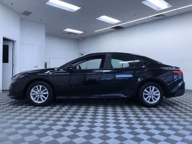 Thumbnail: 2025 Toyota Camry - 12