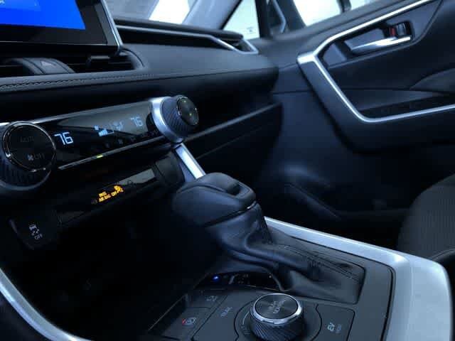 Thumbnail: 2025 Toyota RAV4 - 30