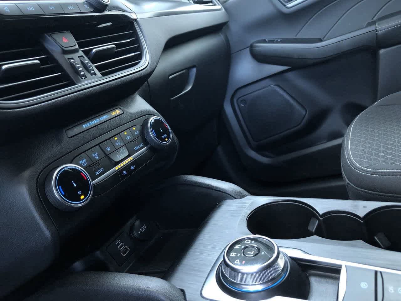 Thumbnail: 2024 Ford Escape - 30