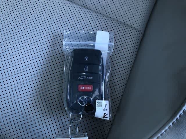 Thumbnail: 2026 Toyota Prius - 22