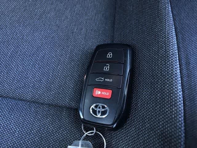 Thumbnail: 2026 Toyota Camry - 31