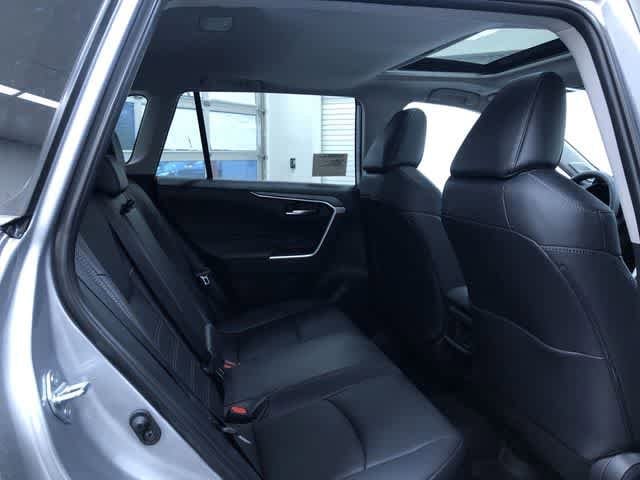 Thumbnail: 2025 Toyota RAV4 - 13