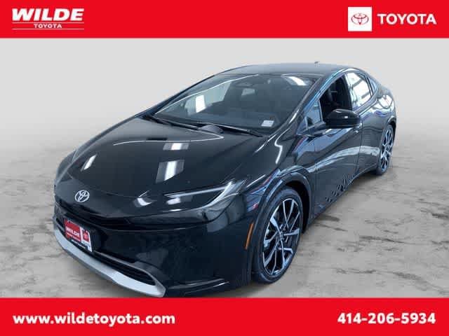 2026 Toyota Prius XSE's photo
