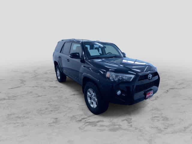 Thumbnail: 2017 Toyota 4Runner - 3