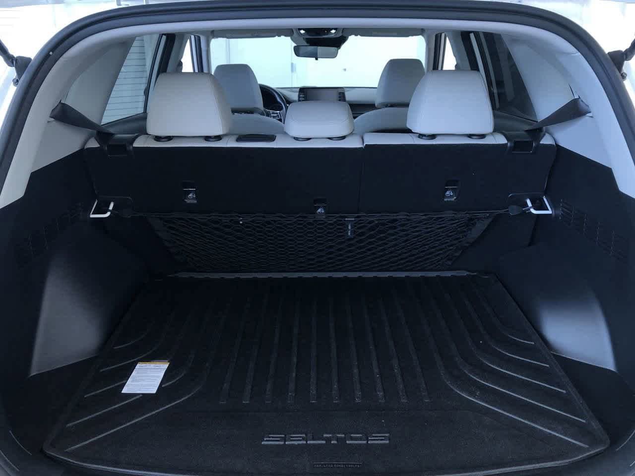 2021 Kia Seltos EX 32