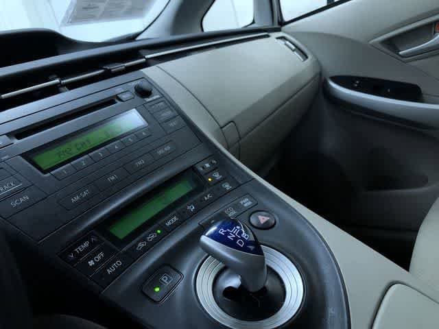 Thumbnail: 2011 Toyota Prius - 28