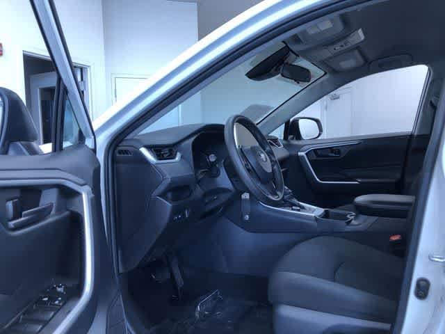 Thumbnail: 2025 Toyota RAV4 - 10