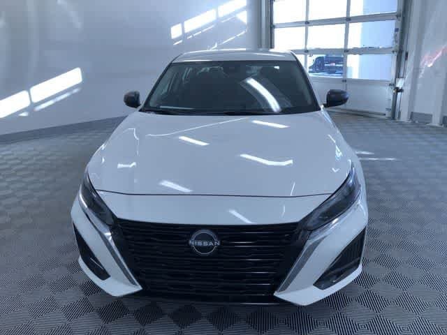 Thumbnail: 2025 Nissan Altima - 15