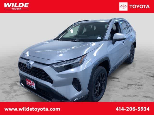 2023 Toyota RAV4 SE