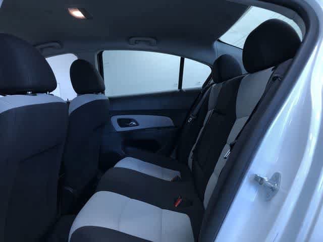 Thumbnail: 2013 Chevrolet Cruze - 20