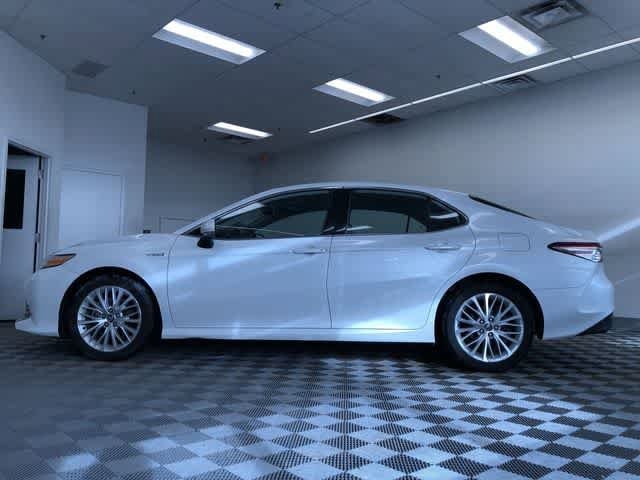 Thumbnail: 2020 Toyota Camry - 11