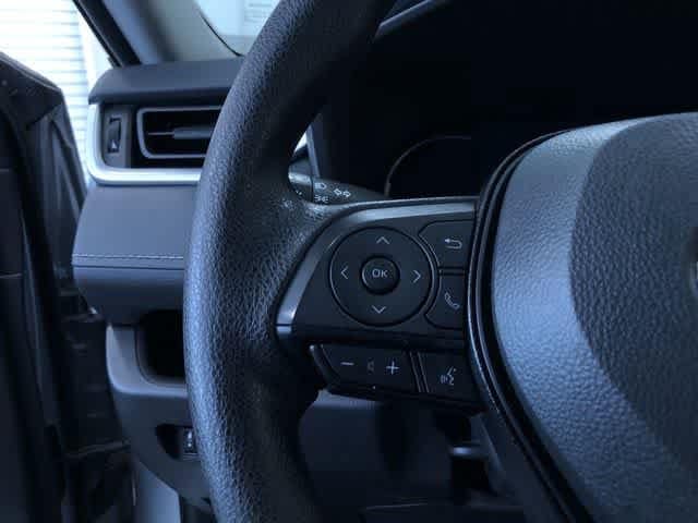 Thumbnail: 2025 Toyota RAV4 - 25
