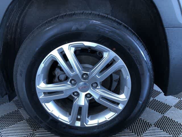 Thumbnail: 2018 GMC Terrain - 17