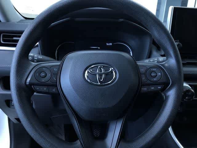 Thumbnail: 2025 Toyota RAV4 - 23