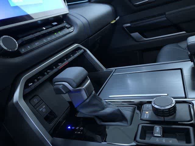 Thumbnail: 2026 Toyota Tundra - 23