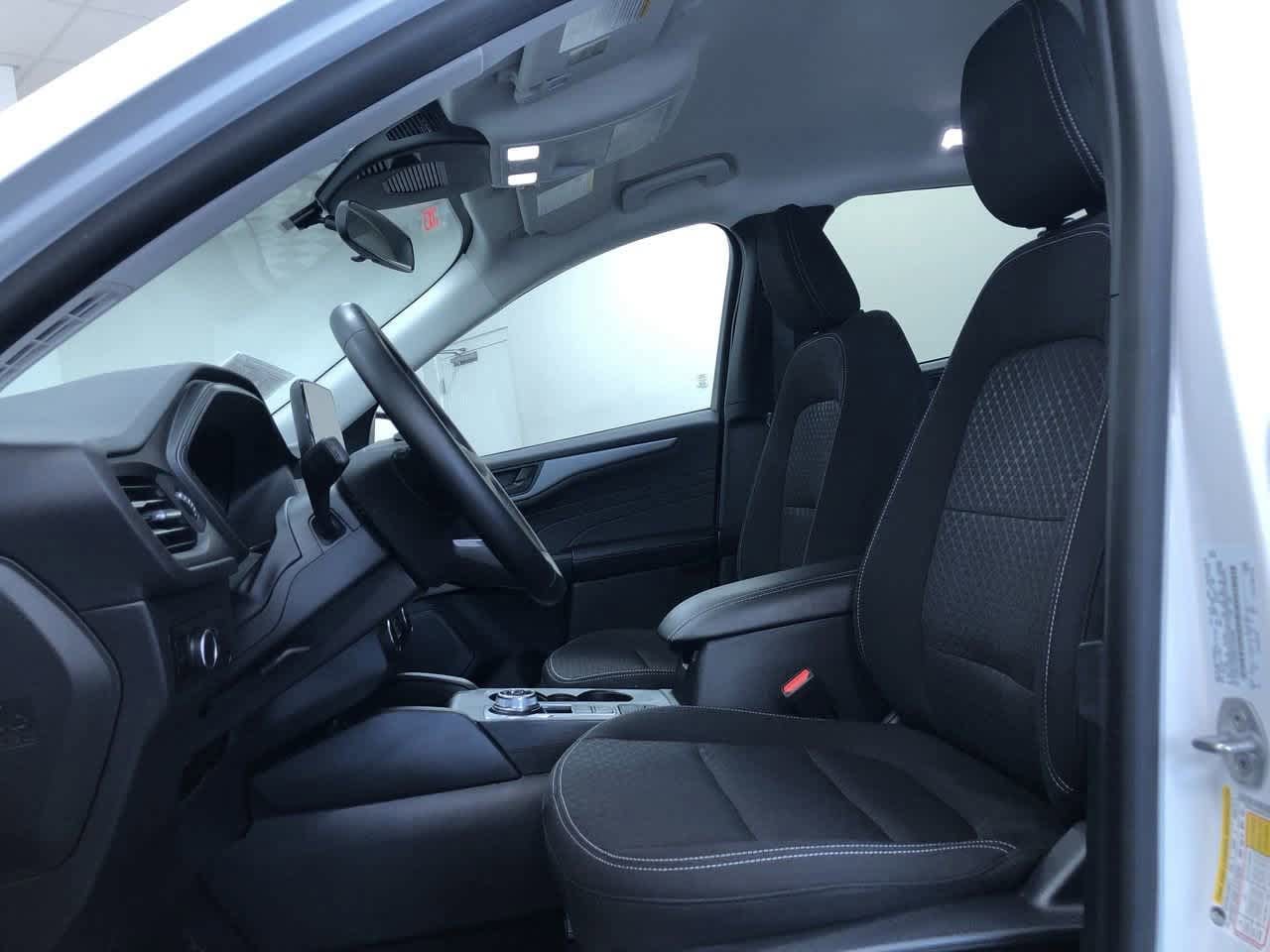 Thumbnail: 2024 Ford Escape - 18